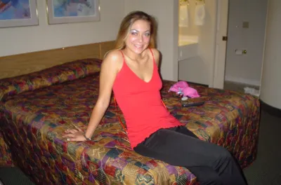 Femme cherche flirt léger et BDSM soft