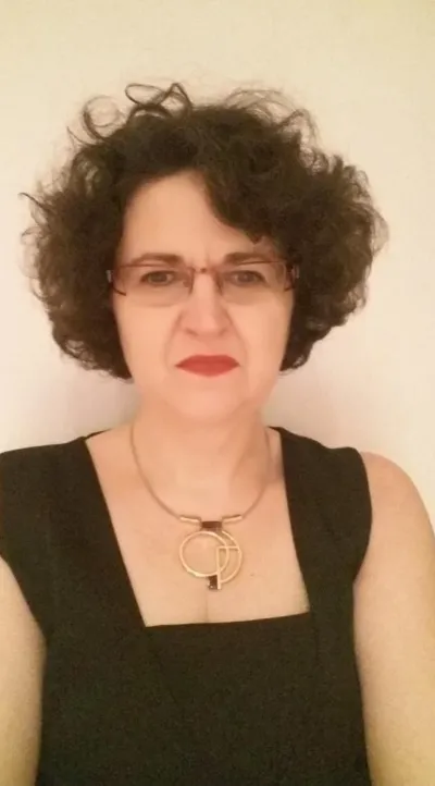 Samantha, 51 ans : Recherche des soirées pimentées